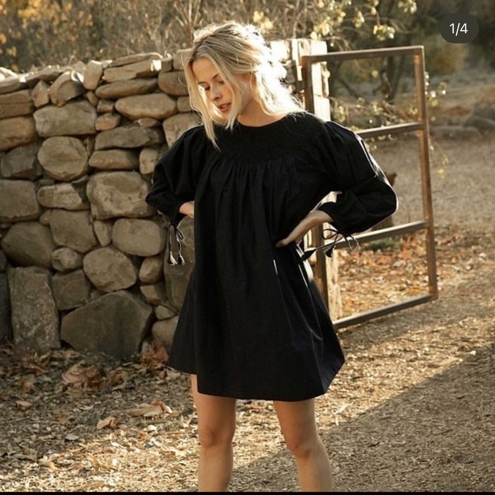 Doen xxs black theda dress!